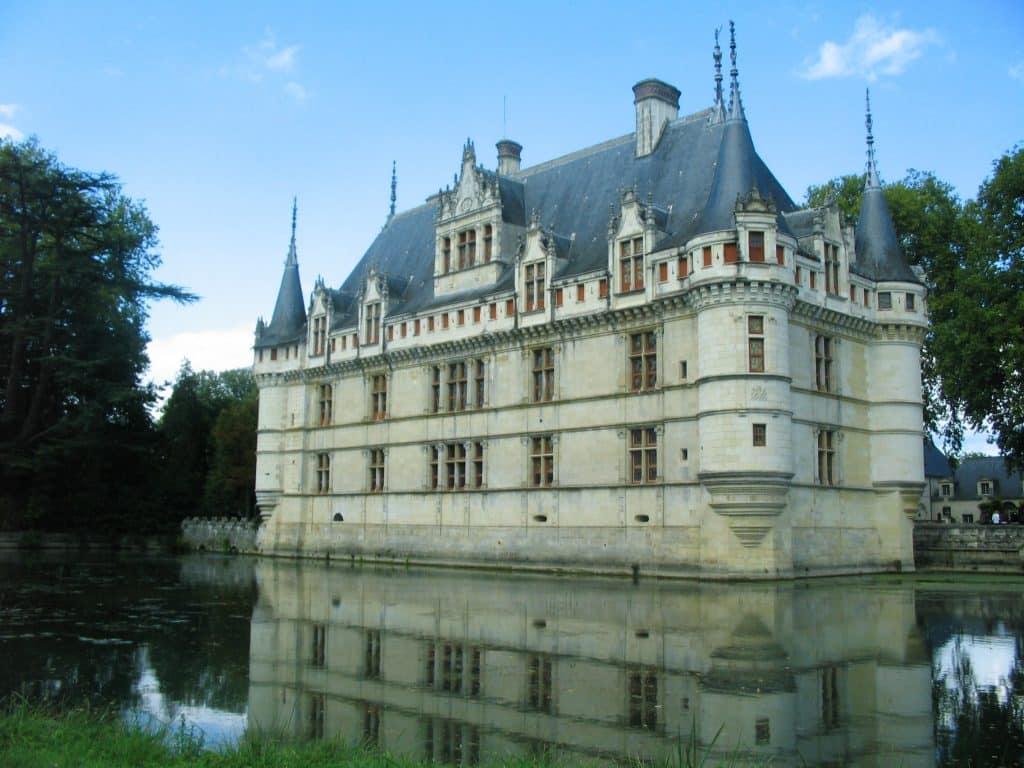 Hebergement proche Chateaux de la Loire Appart Hotel la Roche Posay